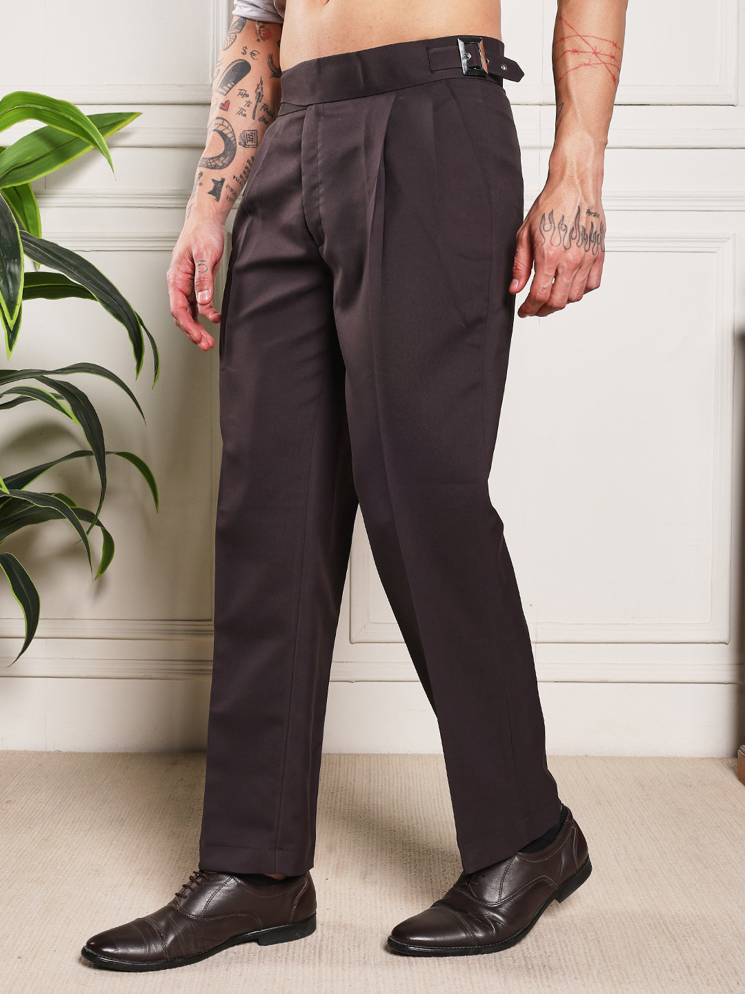 Loose Fit Classic Buckle Classic Mergenta Gurkha Pants