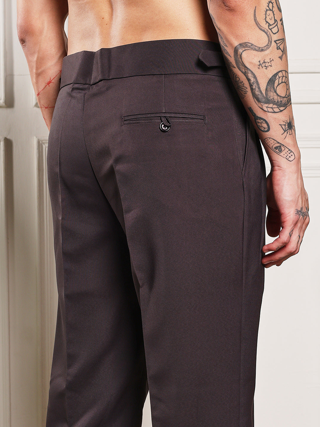 Loose Fit Single Buckle Classic Mergenta Gurkha Pants