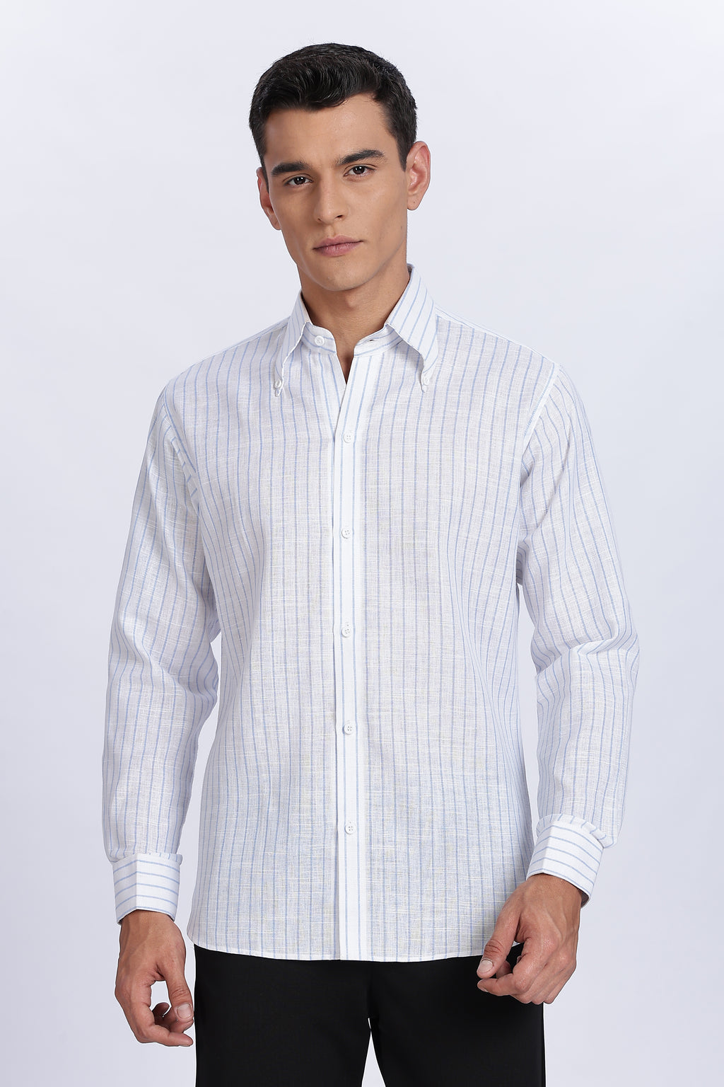 Old Money Classic Linen Shirt - Light Blue Vertical Stripe