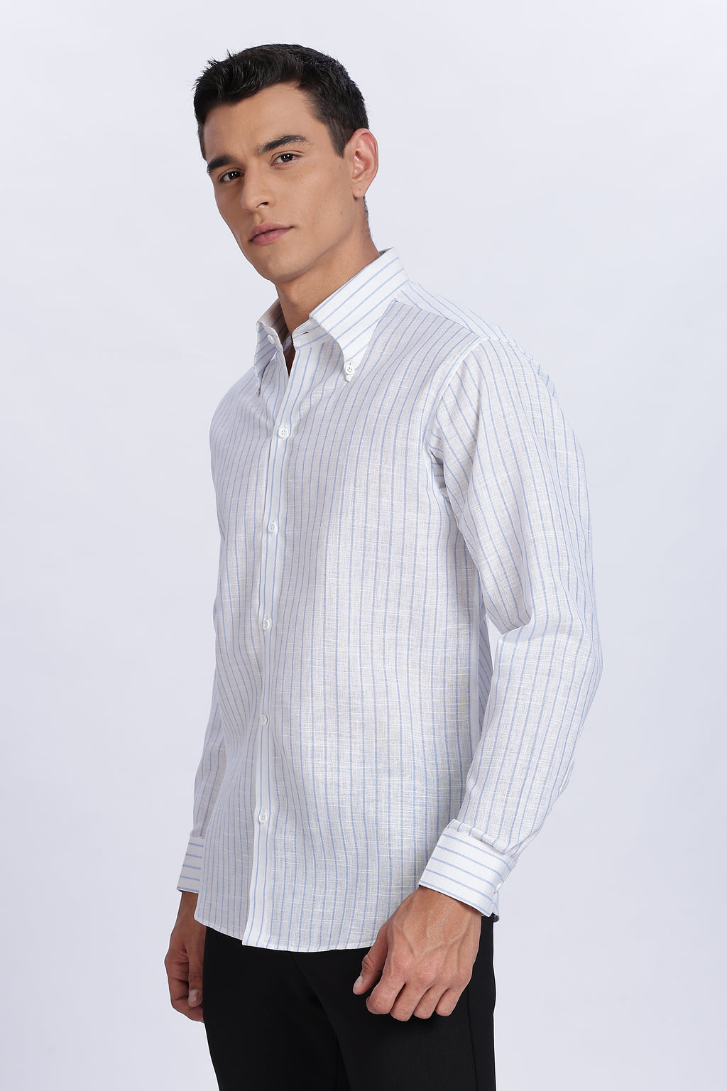 Old Money Classic Linen Shirt - Light Blue Vertical Stripe